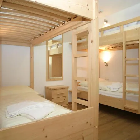 Quiet With Sauna In Koenigsleiten Chalet *