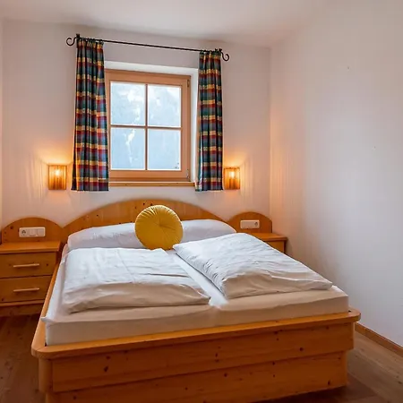 Quiet With Sauna In Koenigsleiten Chalet Wald im Pinzgau